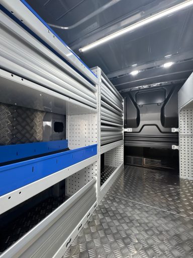 Ford Transit L2H1 Ford Transit L2H1 aménagé