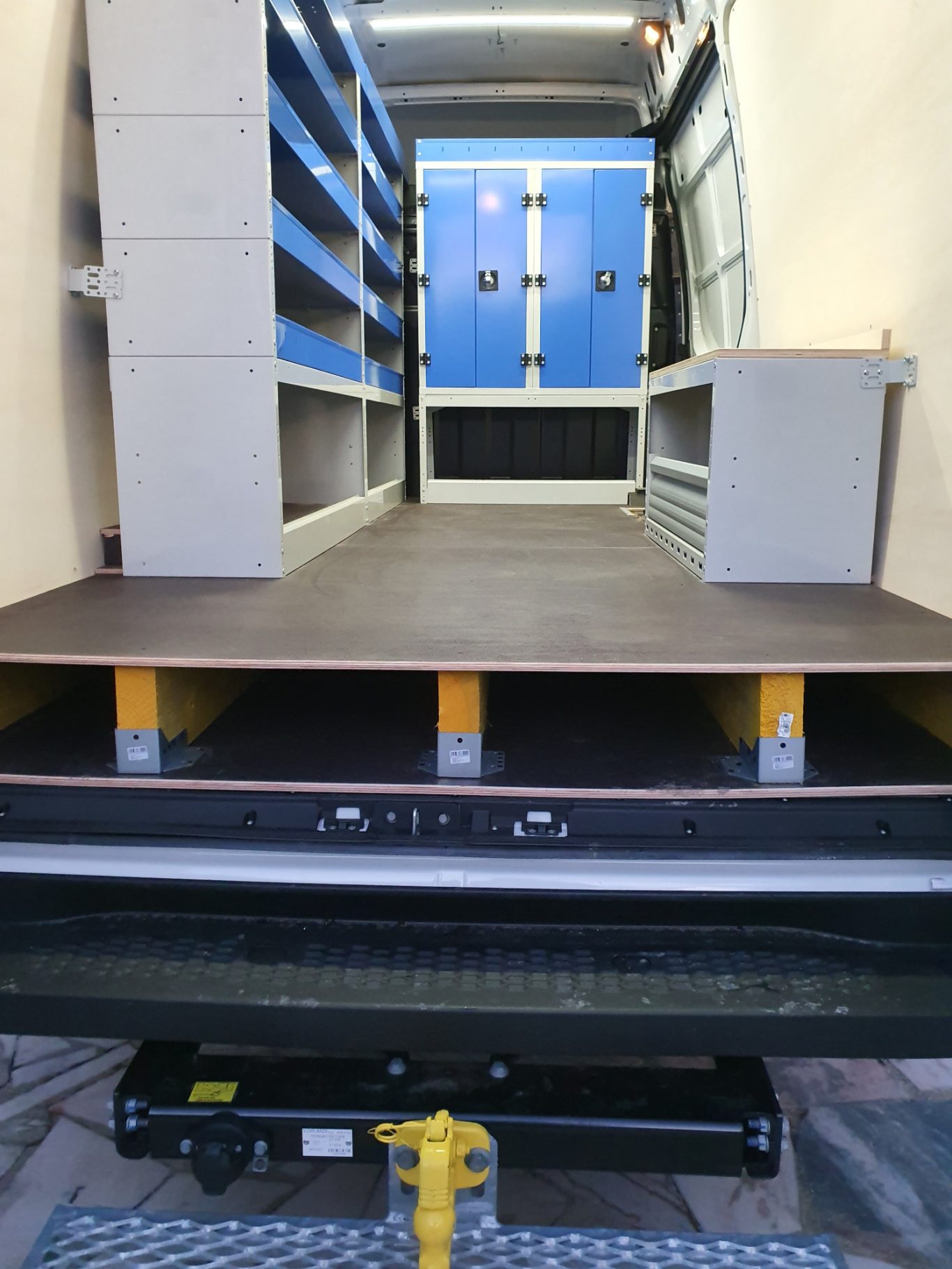 Iveco L4H3 Aménagement véhicule utilitaire